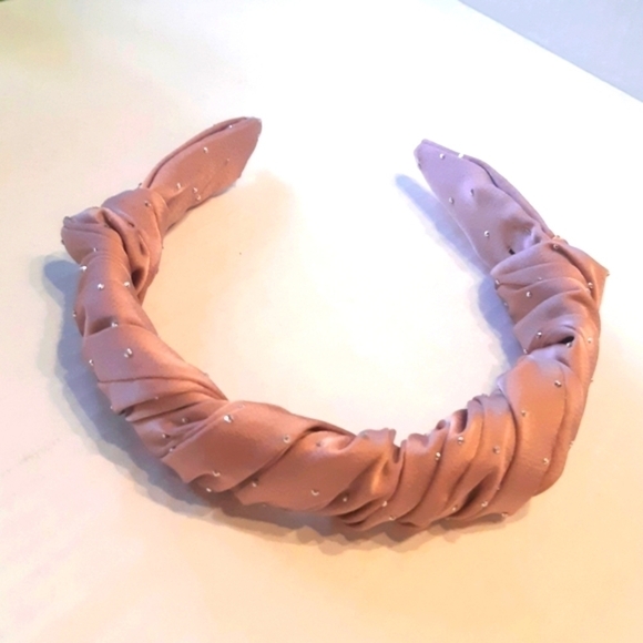 Pinkblush jeweled headband sparkling scrunched twisted material hair accessorie - Picture 6 of 9